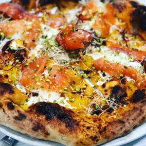 Pizzeria con giardino a Rosate
